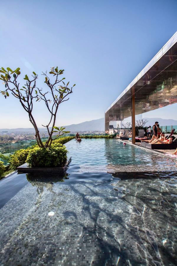The Astra Condo City Center Chiang Mai Buitenkant foto