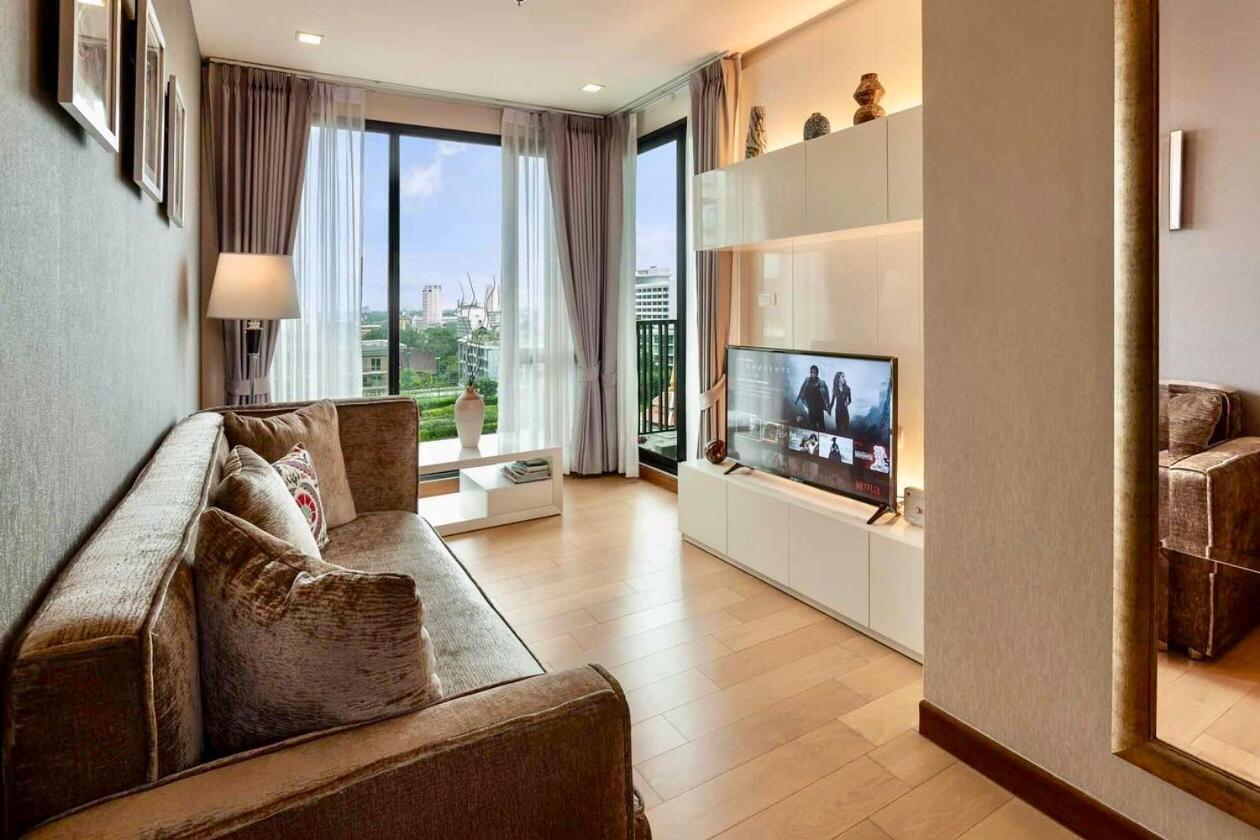 The Astra Condo City Center Chiang Mai Buitenkant foto