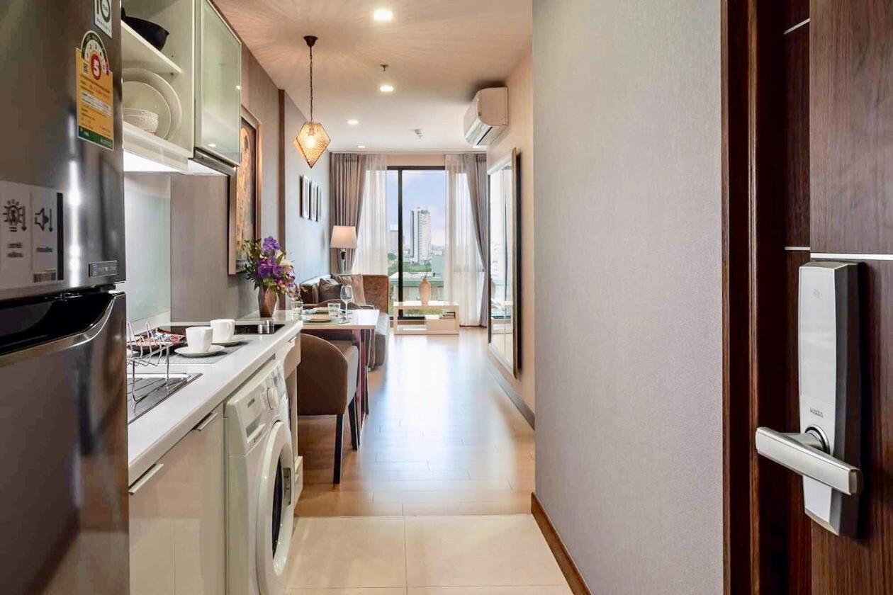 The Astra Condo City Center Chiang Mai Buitenkant foto